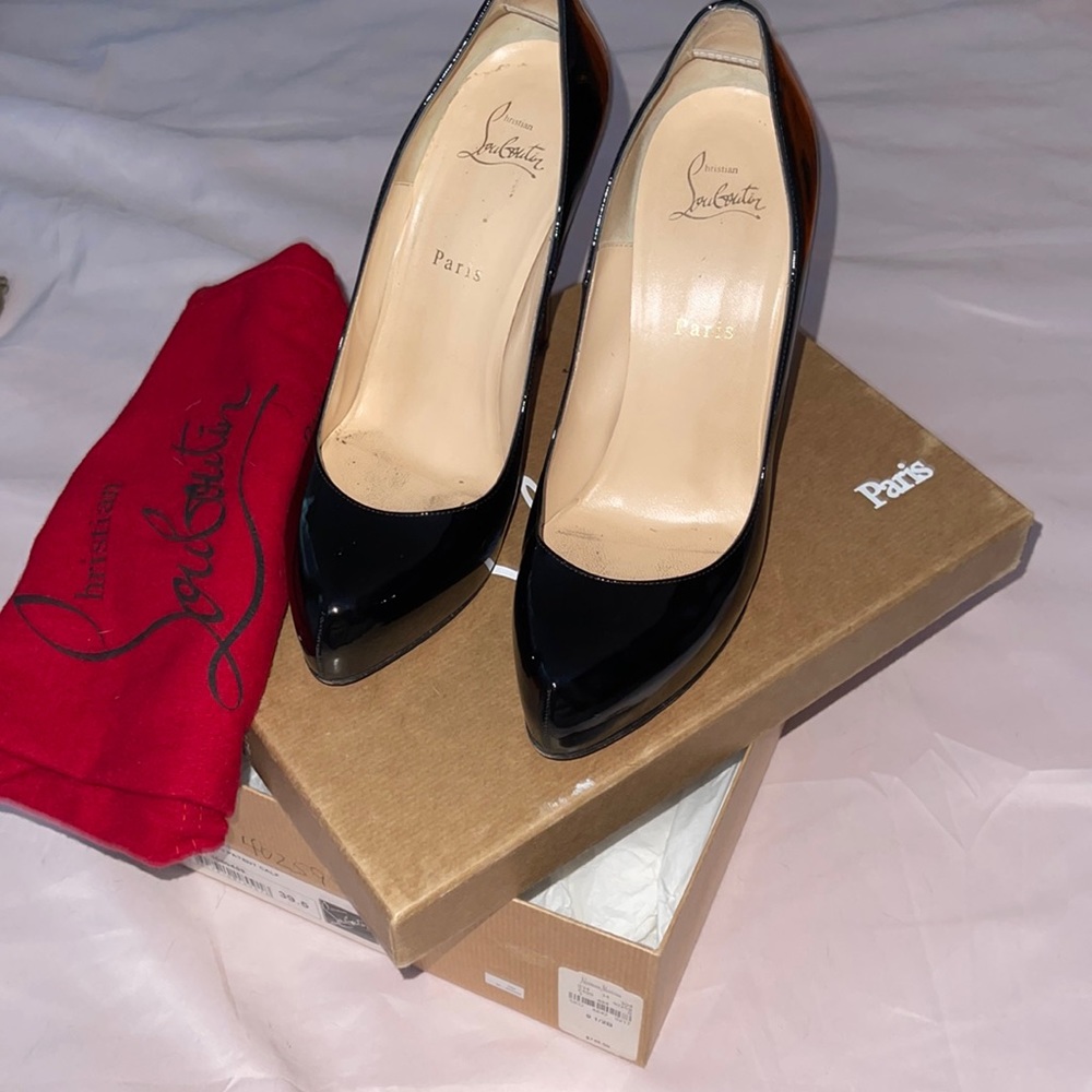 Size 39.5 black Christian Louboutin